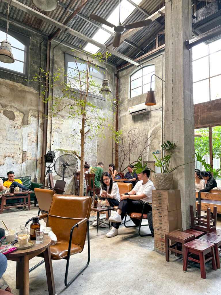 Tan Coffee Shop, Hue