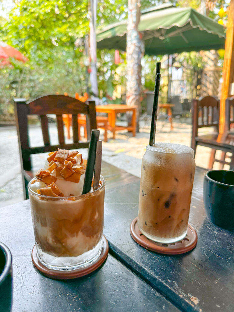 Coffees at La Sach, Hue